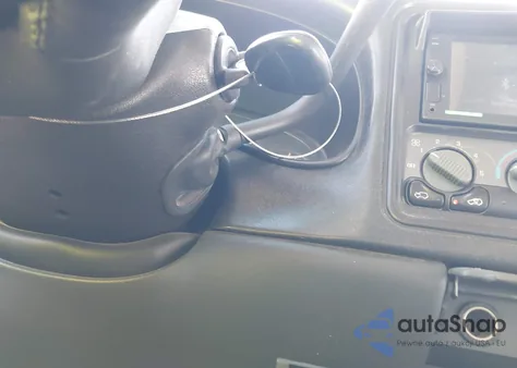 2000 Chevrolet Silverado 1500 Ls from USA, damaged, VIN 1GCEK19T6YE349746